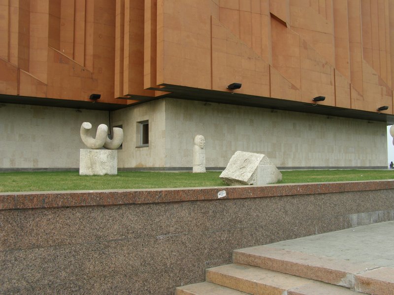 Скульптуры